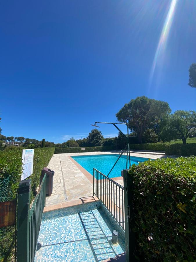 Le Maya - Studio Avec Piscine Antibes Exteriér fotografie